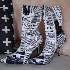 NWOT Newspaper boots